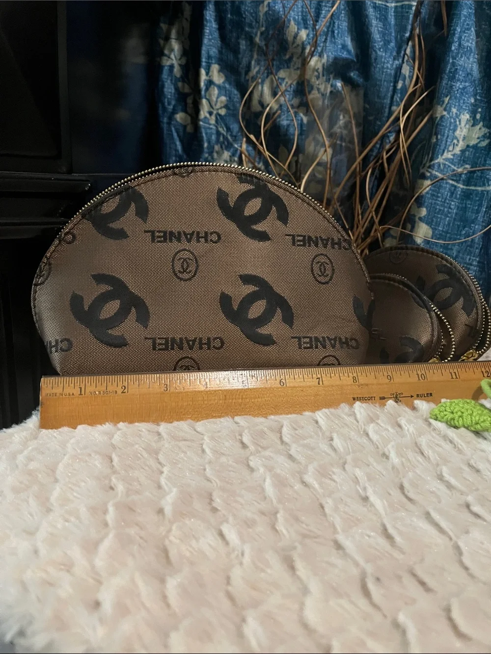 None nwt canvas